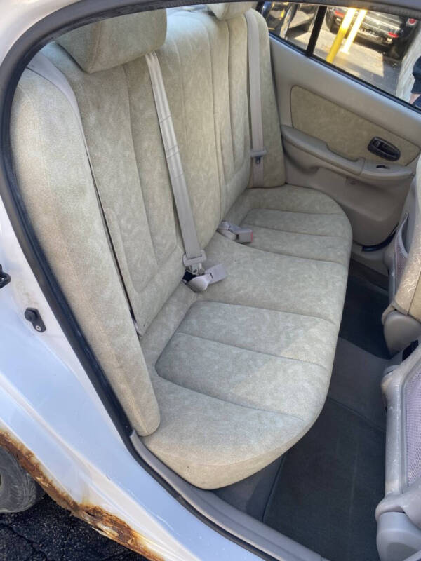 2003 Hyundai Elantra GLS