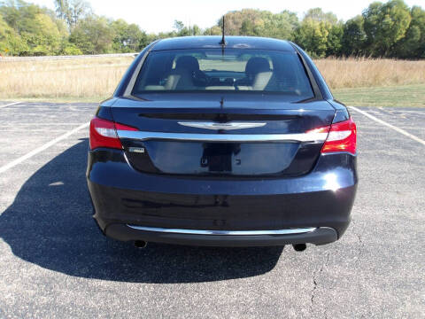 2011 Chrysler 200 Touring