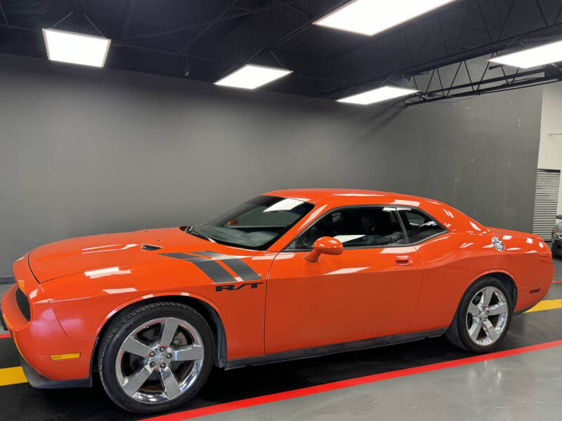 2009 Dodge Challenger R/T photo 2