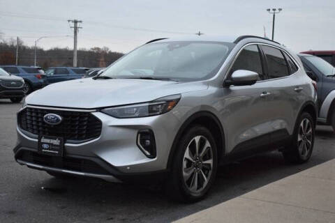 2023 Ford Escape Platinum