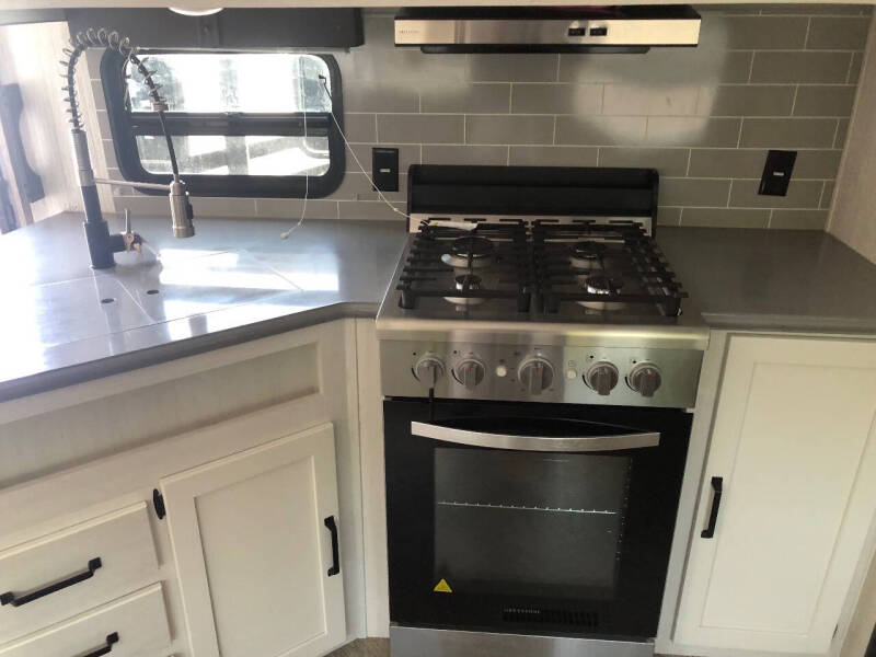 2023 Forest River 39 DBT PALOMINO