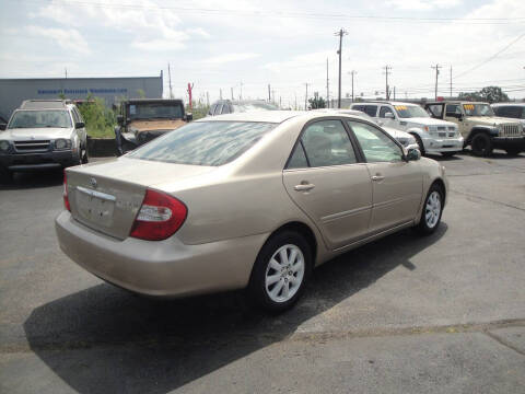 2003 Toyota Camry LE