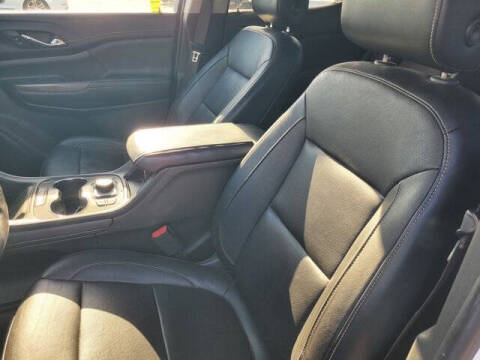 2020 GMC Acadia SLT