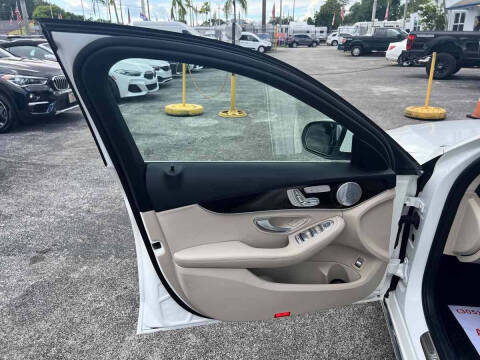 2021 Mercedes-Benz C-Class C 300