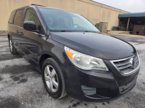 2011 Volkswagen Routan SEL