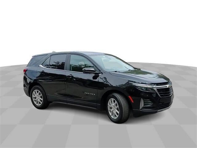 2022 Chevrolet Equinox for sale at Bowman Auto Center in Clarkston, MI