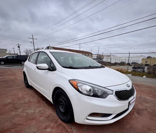 2016 Kia Forte5 LX