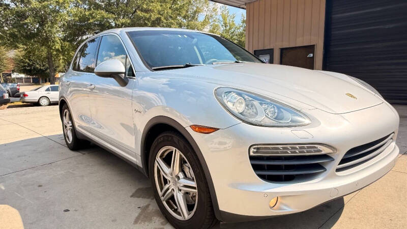 2011 Porsche Cayenne S Hybrid