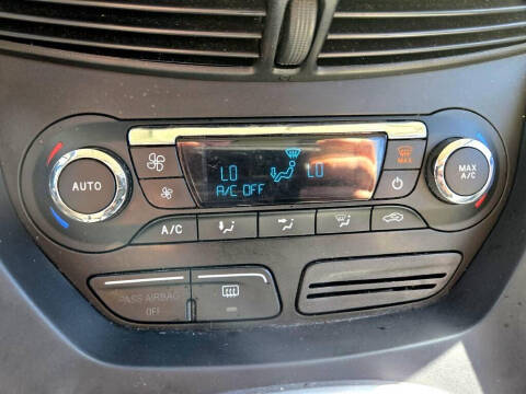 2015 Ford C-MAX Hybrid SE