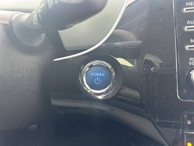 2022 Toyota Prius XLE