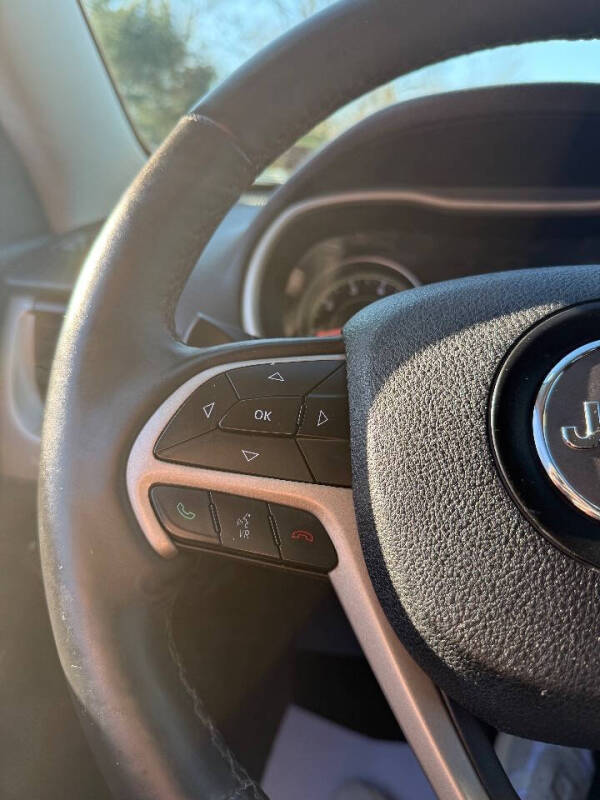 2014 Jeep Cherokee Sport