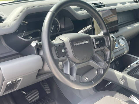 2023 Land Rover Defender 110 X-Dynamic SE