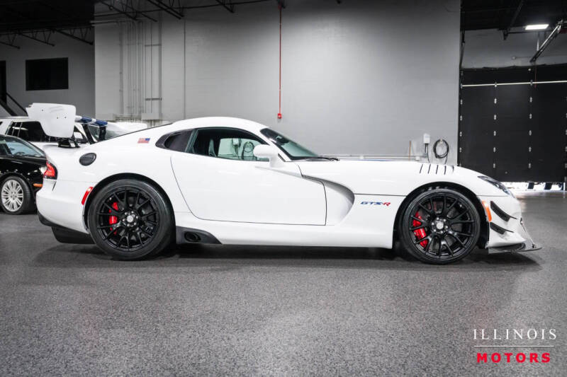 2017 Dodge Viper GTC