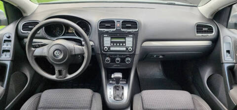 2010 Volkswagen Golf 2.5L PZEV