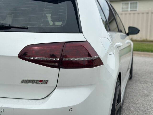 2016 Volkswagen Golf R