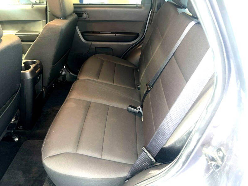 2011 Ford Escape XLT