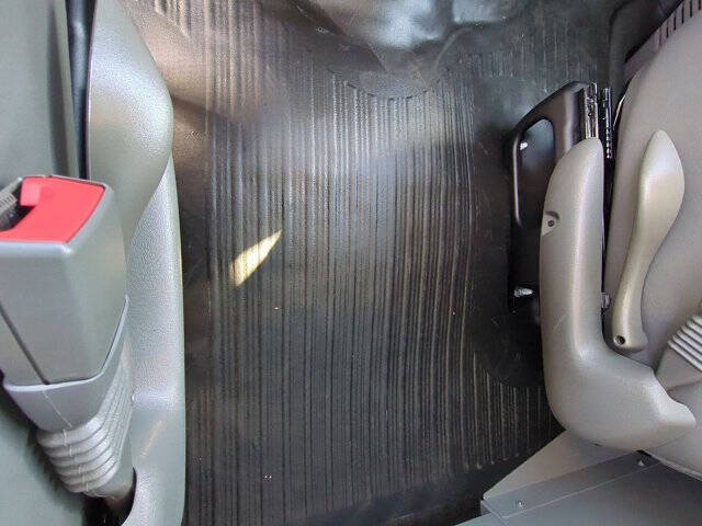 2025 Chevrolet Express 2500