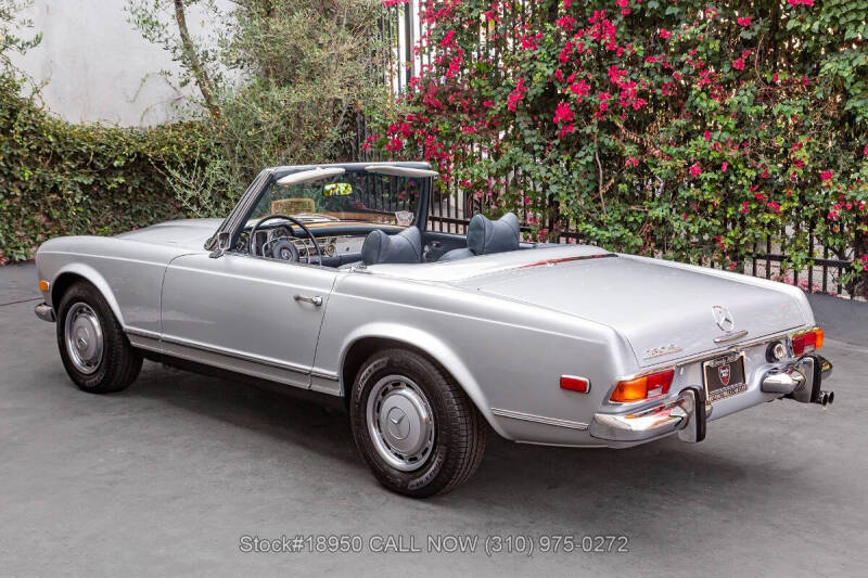 1971 Mercedes-Benz 280-Class