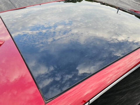 2024 Cadillac LYRIQ Luxury 3