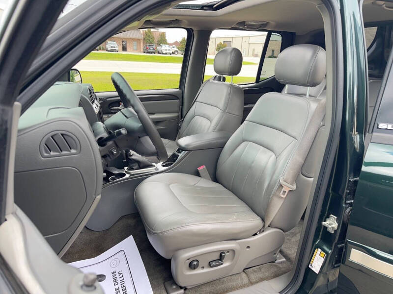 2004 GMC Envoy XUV SLT