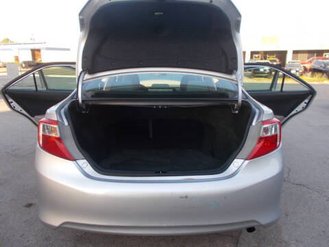 2014 Toyota Camry LE