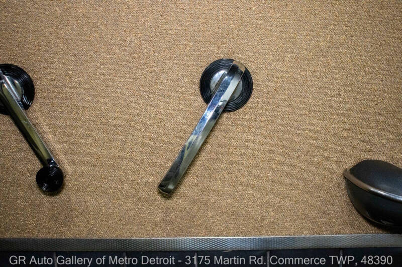 1951 Packard 200 Deluxe