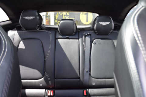 2021 Aston Martin DBX