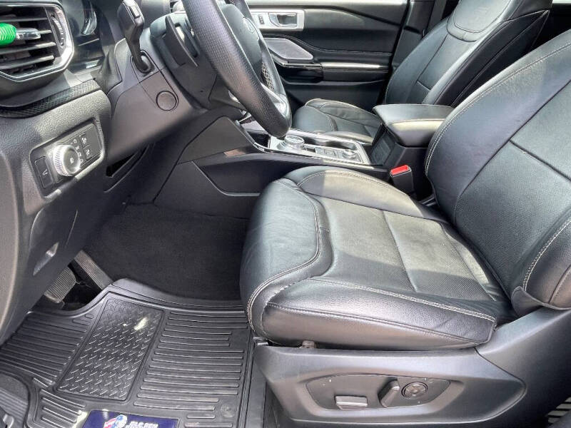 2021 Ford Explorer ST