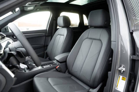 2025 Audi Q3 quattro S line Premium 45 TFSI