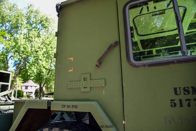 1985 Oshkosh AS32P-19A