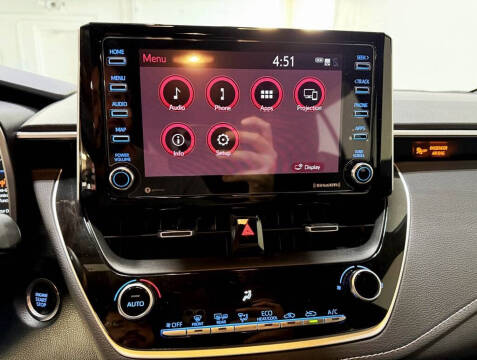 2021 Toyota Corolla Hatchback SE