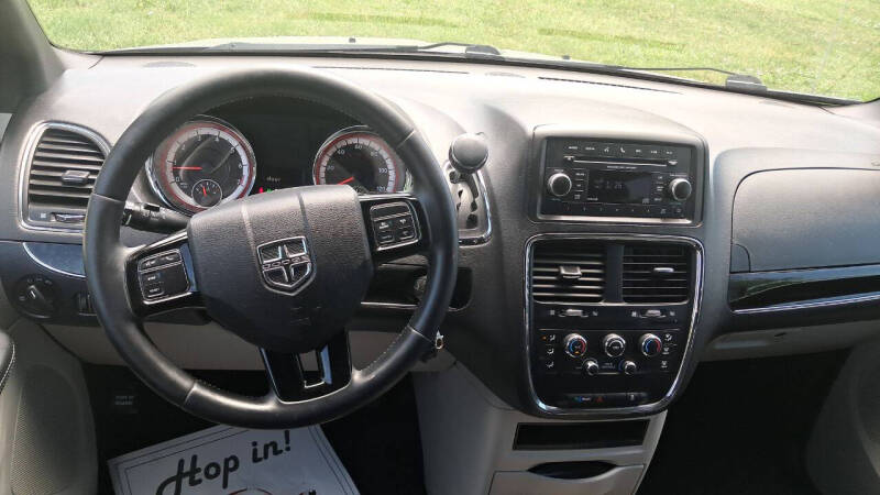 2017 Dodge Grand Caravan SE