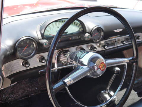1955 Ford Thunderbird