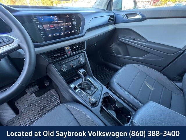 2022 Volkswagen Taos SE 4Motion