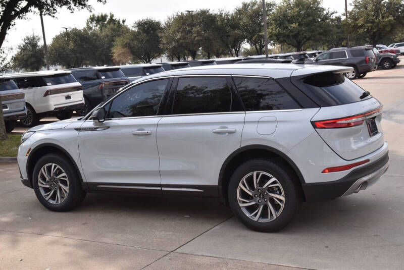 2025 Lincoln Corsair Premiere