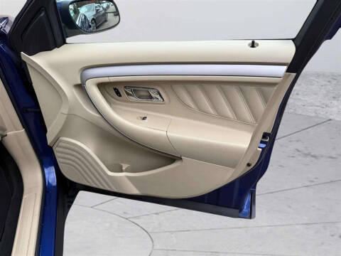 2013 Ford Taurus SEL
