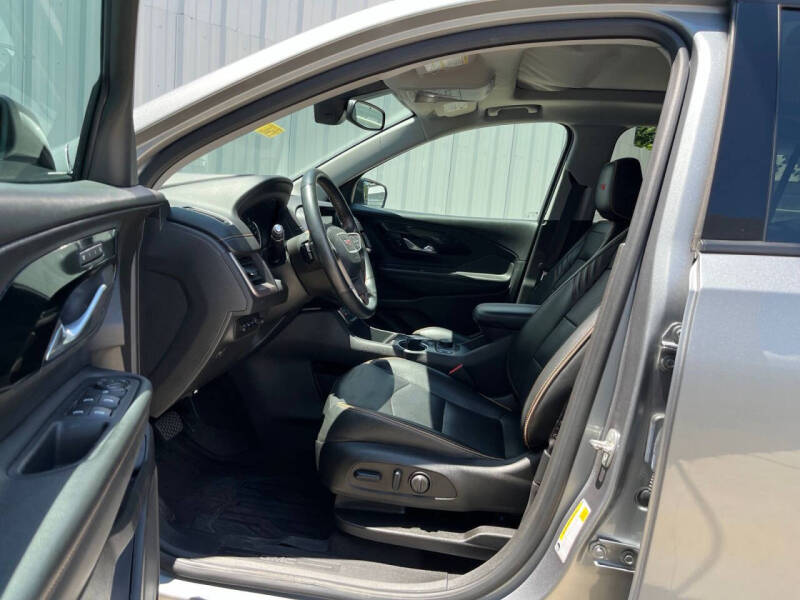 2023 GMC Terrain AT4
