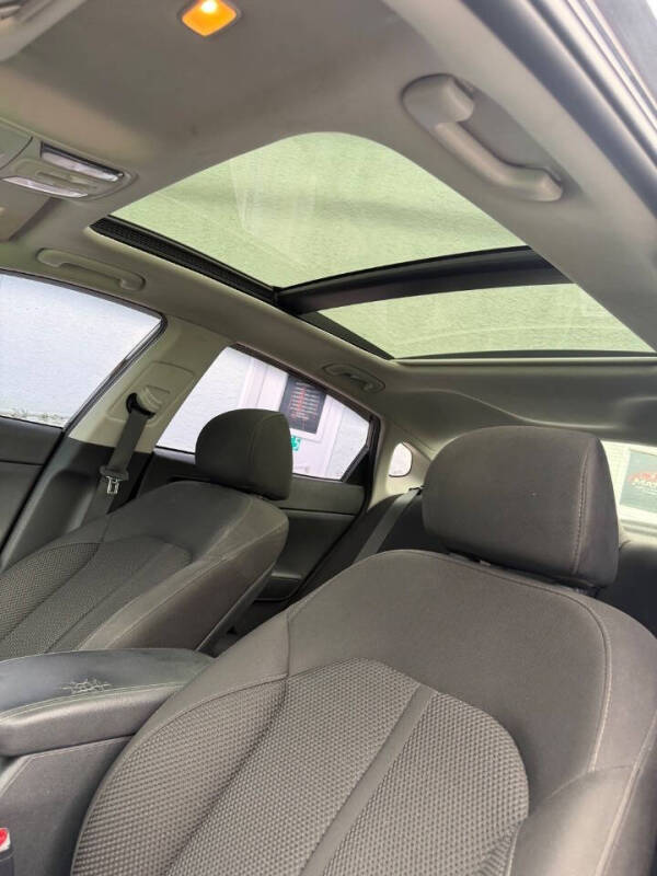 2019 Kia Optima S