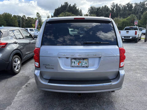 2013 Dodge Grand Caravan SXT