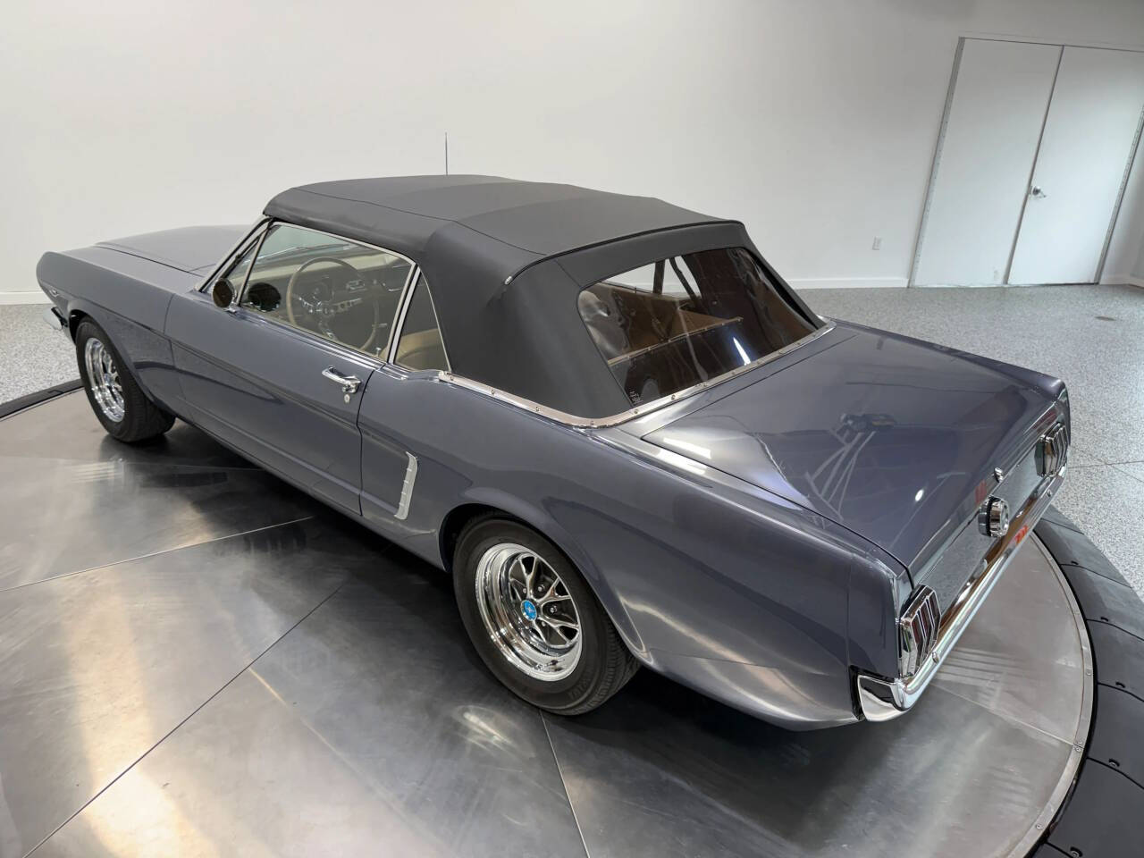 1965 Ford Mustang 16