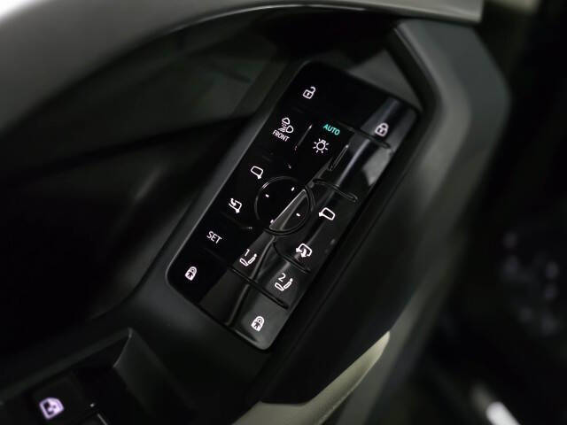 2025 Audi Q5 quattro Prestige TFSI