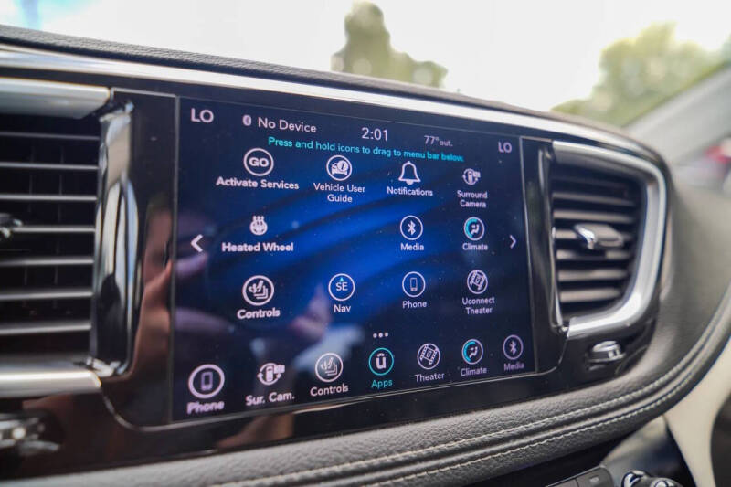 2018 Chrysler Pacifica Hybrid Limited