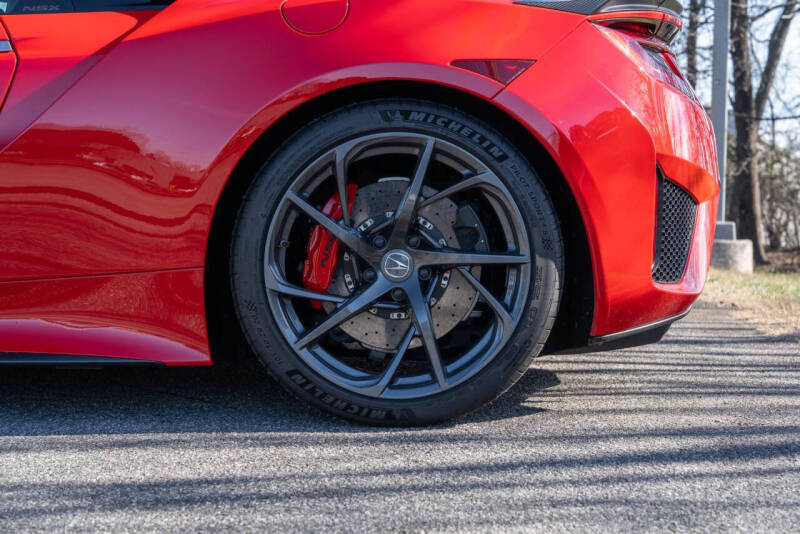 2017 Acura NSX SH-AWD Sport Hybrid