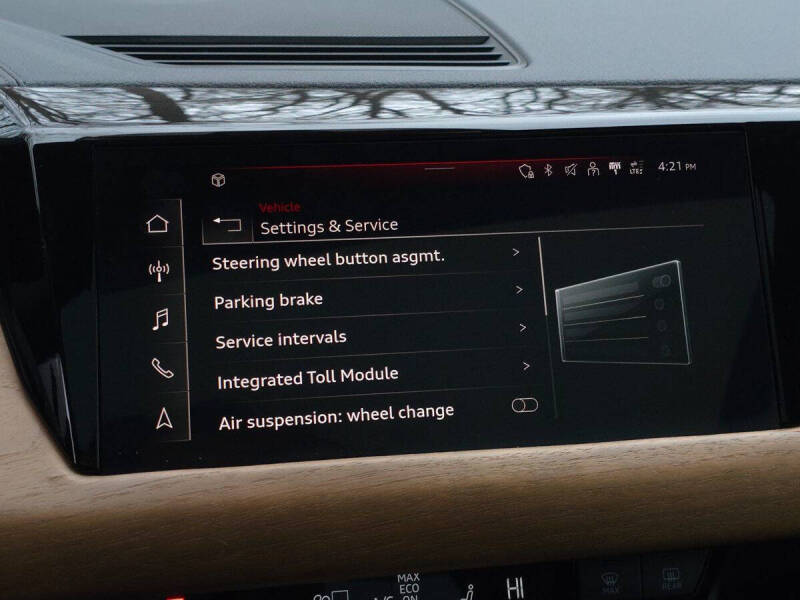 2023 Audi e-tron GT quattro Premium Plus