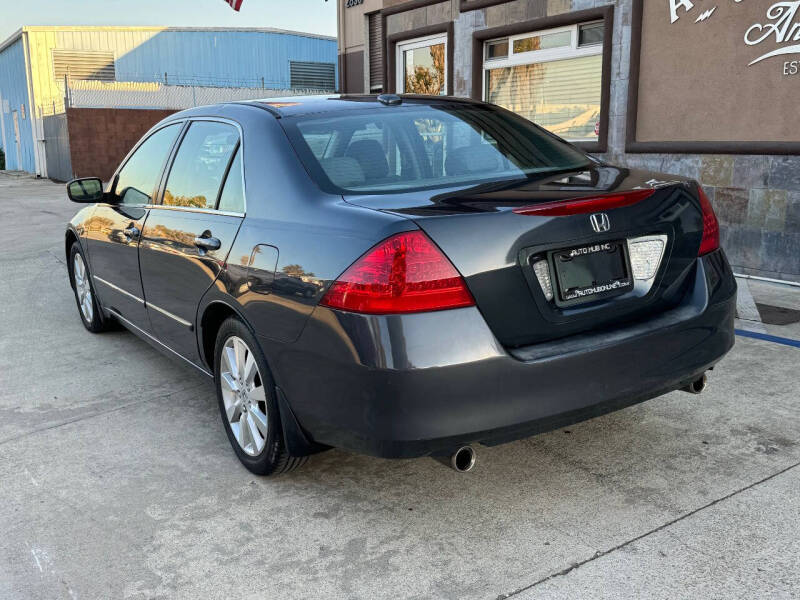 2007 Honda Accord 3.0 EX photo 8