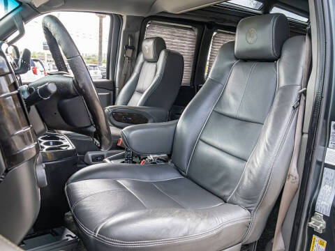 2017 Chevrolet Express 2500