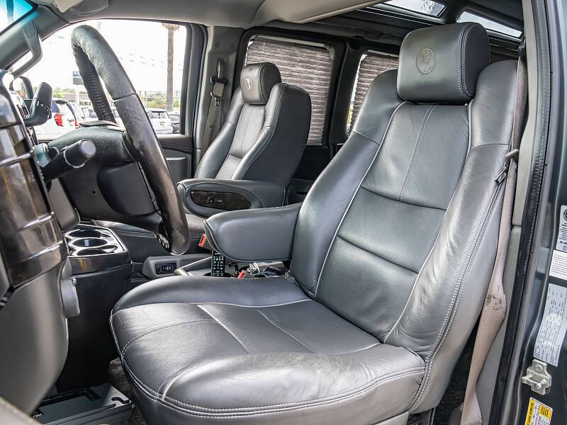 2017 Chevrolet Express 2500