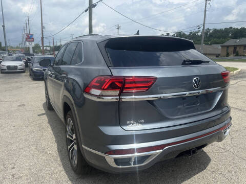 2020 Volkswagen Atlas Cross Sport V6 SEL R-Line 4Motion