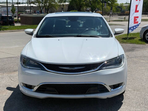 2015 Chrysler 200 C