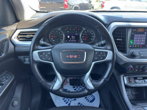 2022 GMC Acadia SLT